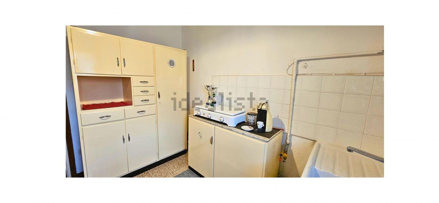 appartamento in vendita a Merone