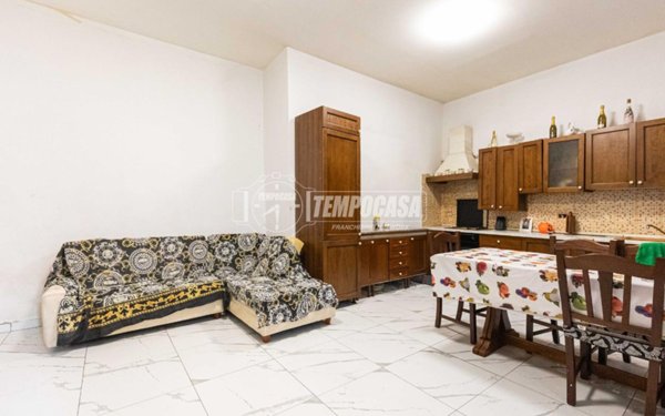 appartamento in vendita a Merone