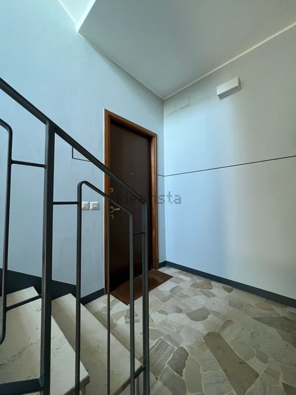 appartamento in vendita a Merone