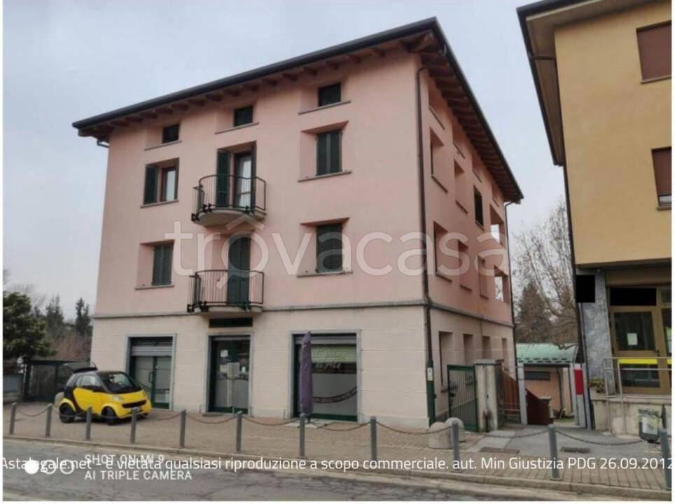 appartamento in vendita a Merone