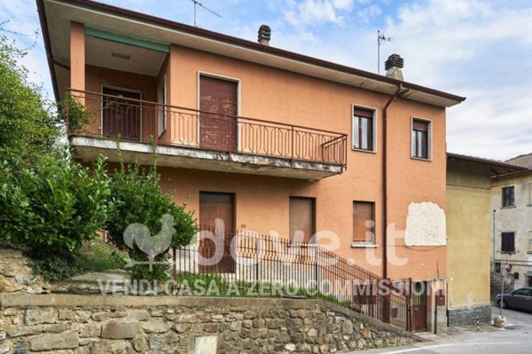 appartamento in vendita a Merone