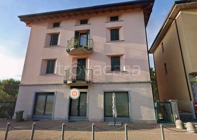 appartamento in vendita a Merone