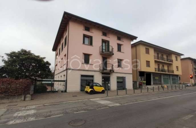 appartamento in vendita a Merone