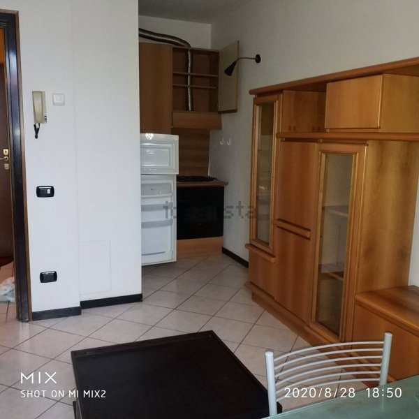 appartamento in vendita a Merone