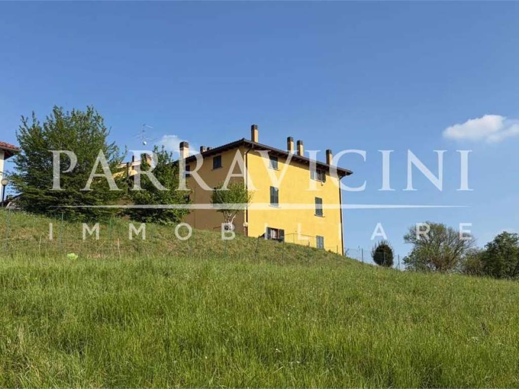 appartamento in vendita a Merone