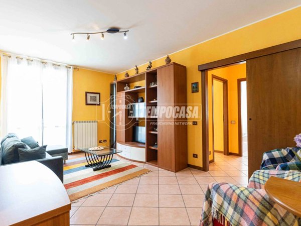 appartamento in vendita a Merone