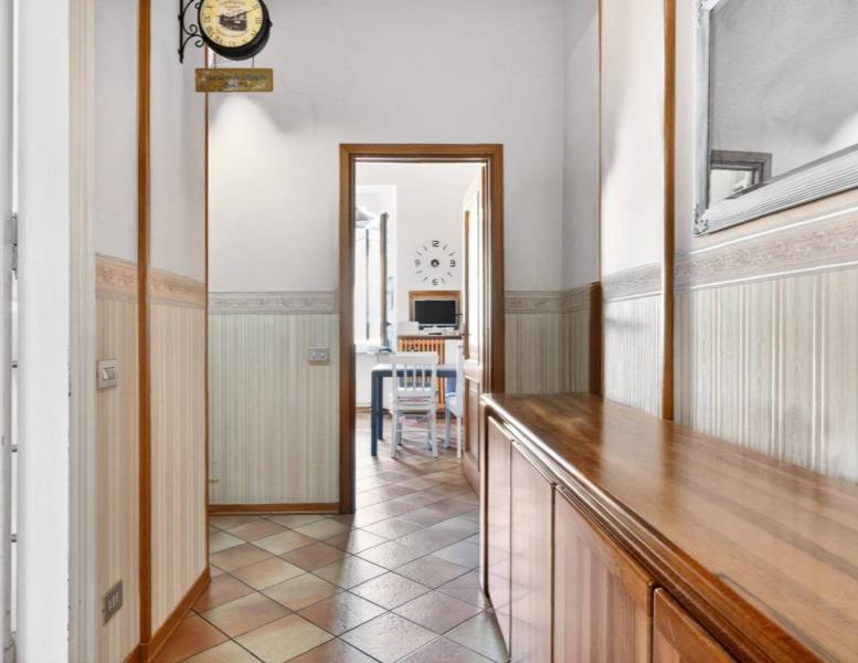 appartamento in vendita a Merone