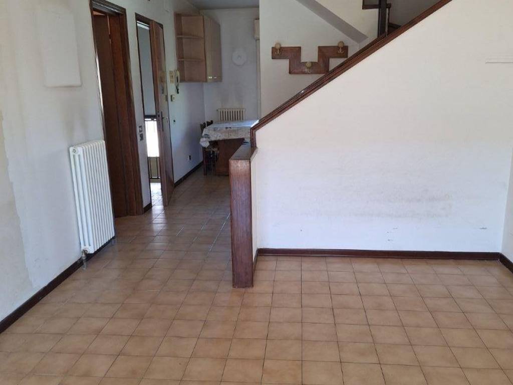 appartamento in vendita a Merone
