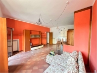 appartamento in vendita a Merone