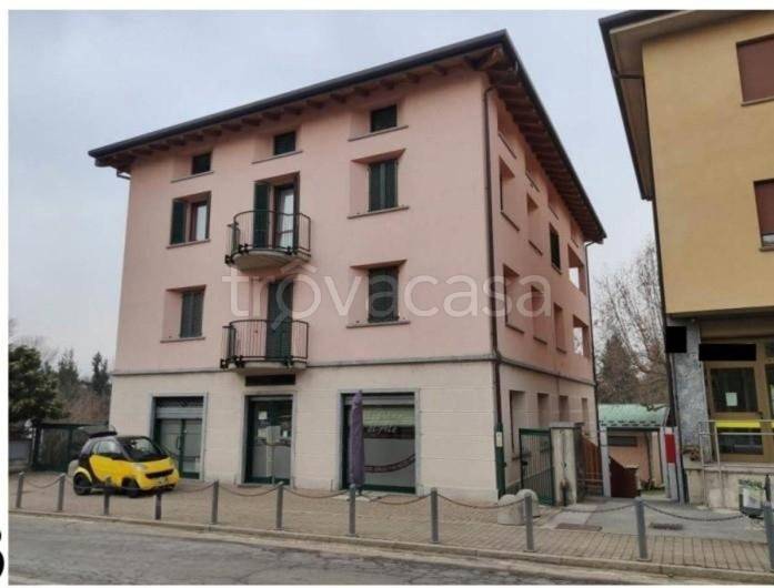 appartamento in vendita a Merone