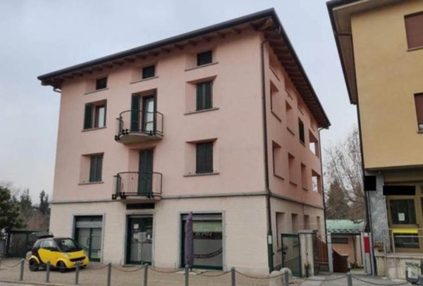 appartamento in vendita a Merone