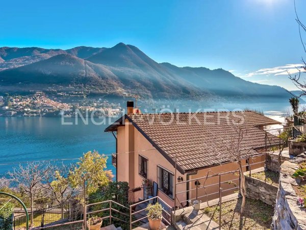 casa indipendente in vendita a Moltrasio