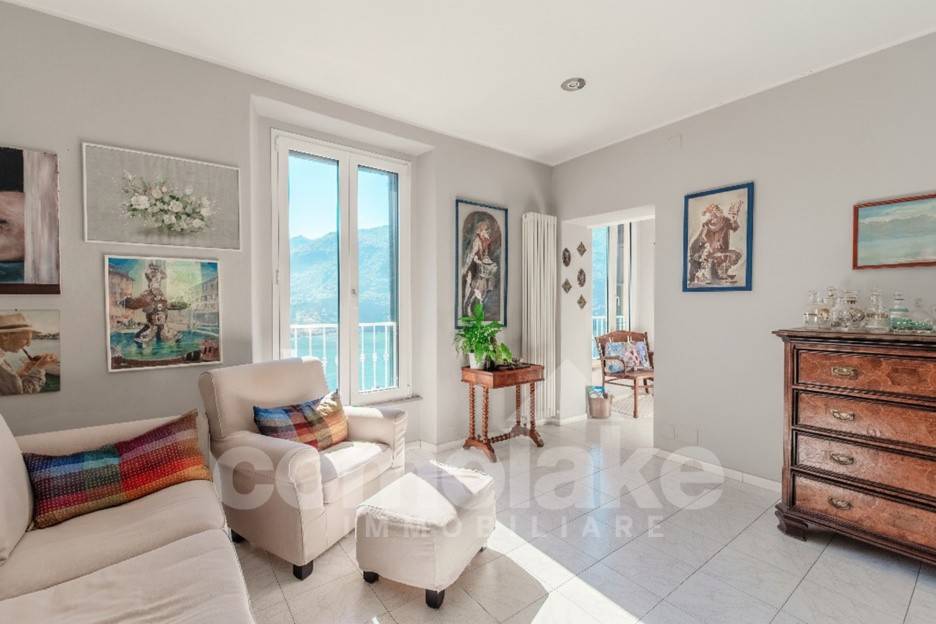 appartamento in vendita a Moltrasio