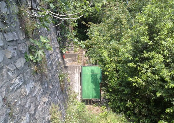 appartamento in vendita a Moltrasio in zona Donegano