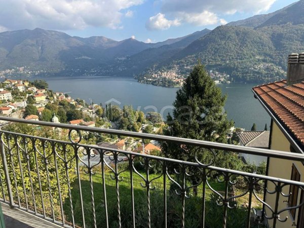 appartamento in vendita a Moltrasio