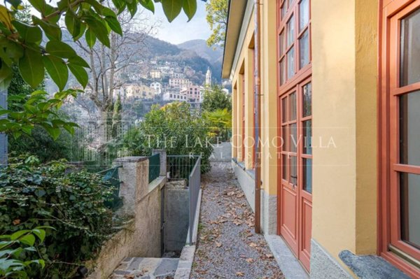 appartamento in vendita a Moltrasio