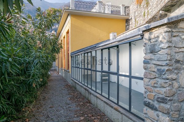 appartamento in vendita a Moltrasio