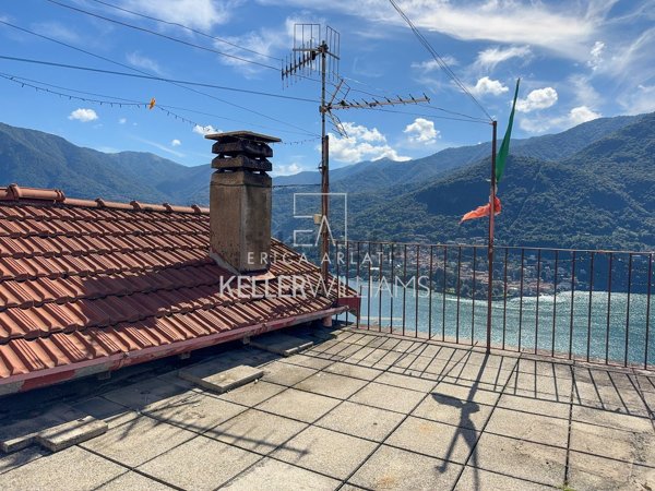 appartamento in vendita a Moltrasio