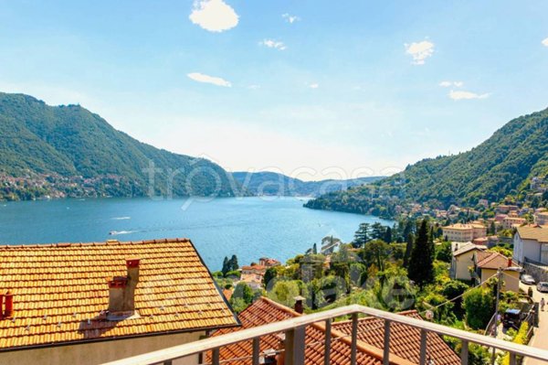 casa indipendente in vendita a Moltrasio in zona Donegano
