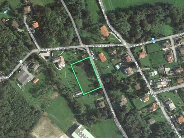 terreno edificabile in vendita a Monguzzo in zona Nobile