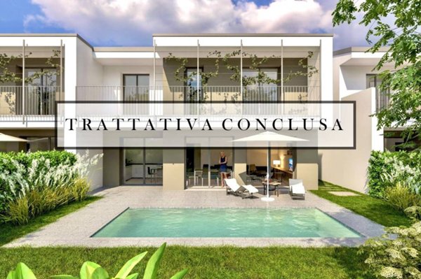 casa indipendente in vendita a Monguzzo