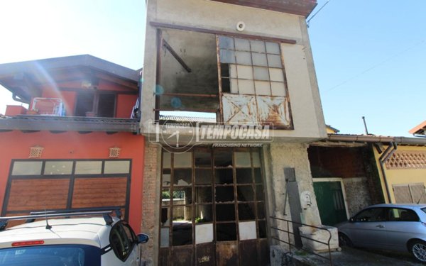 appartamento in vendita a Monguzzo