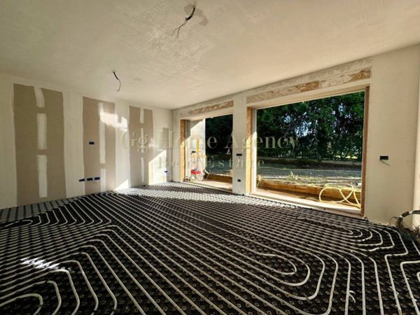 casa indipendente in vendita a Monguzzo