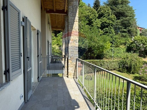 appartamento in vendita a Monguzzo