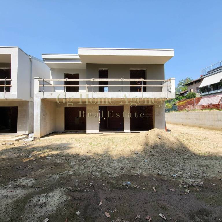 casa indipendente in vendita a Monguzzo