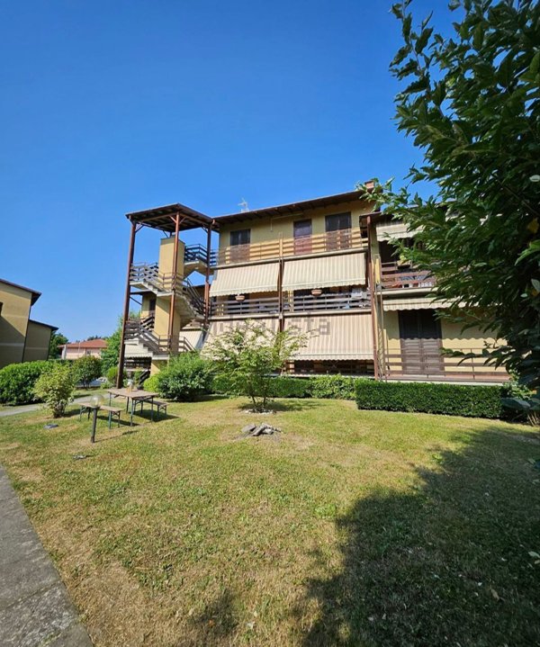 appartamento in vendita a Monguzzo