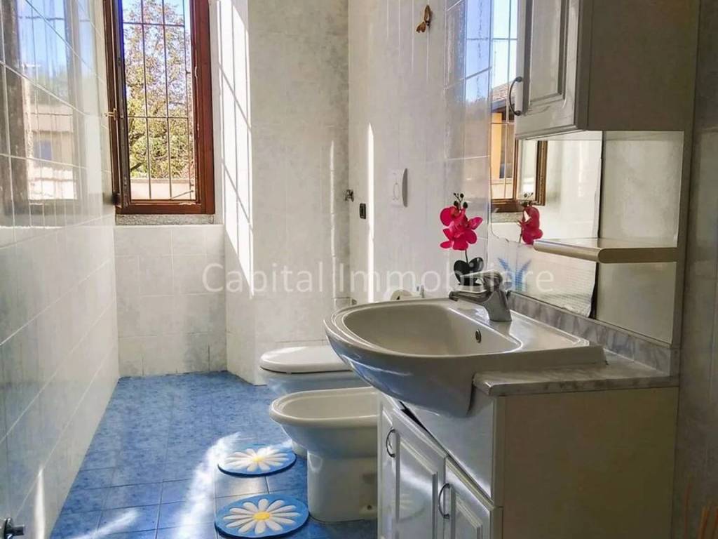 appartamento in vendita a Monguzzo in zona Nobile