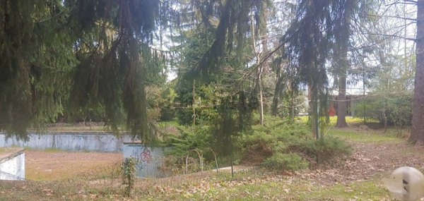 terreno edificabile in vendita a Monguzzo