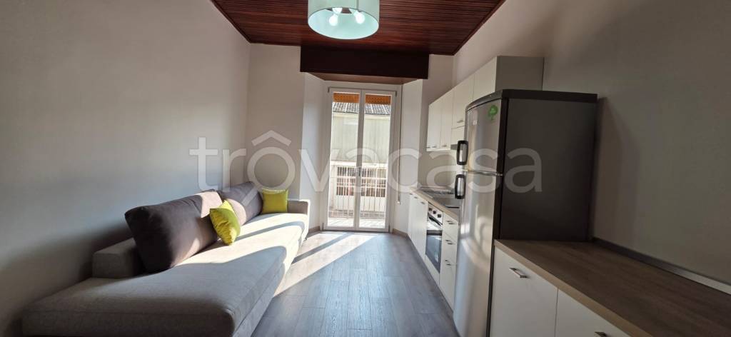 appartamento in vendita a Monguzzo in zona Nobile