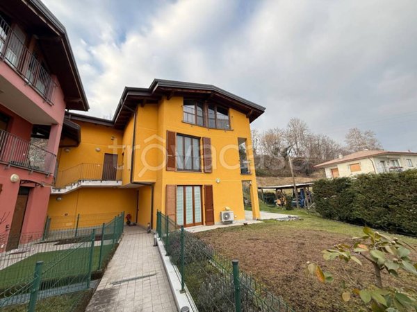 appartamento in vendita a Monguzzo in zona Nobile