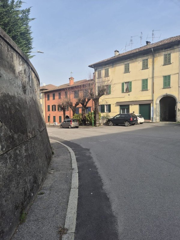 appartamento in vendita a Monguzzo