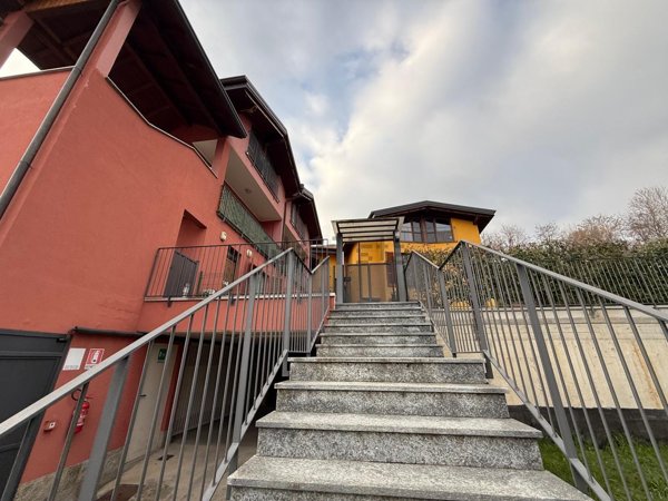 appartamento in vendita a Monguzzo