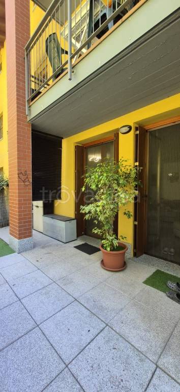 appartamento in vendita a Monguzzo in zona Nobile