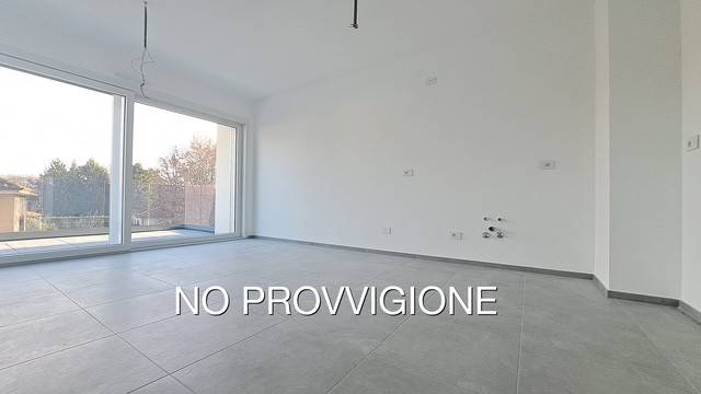 appartamento in vendita a Montano Lucino in zona Montano