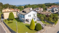 casa indipendente in vendita a Montano Lucino in zona Montano