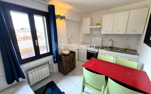 appartamento in vendita a Montano Lucino