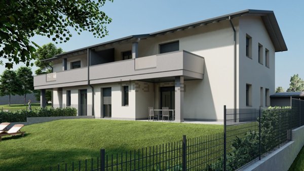 appartamento in vendita a Montano Lucino