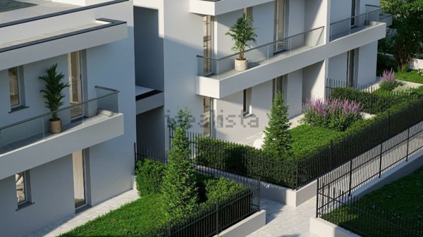 appartamento in vendita a Montano Lucino