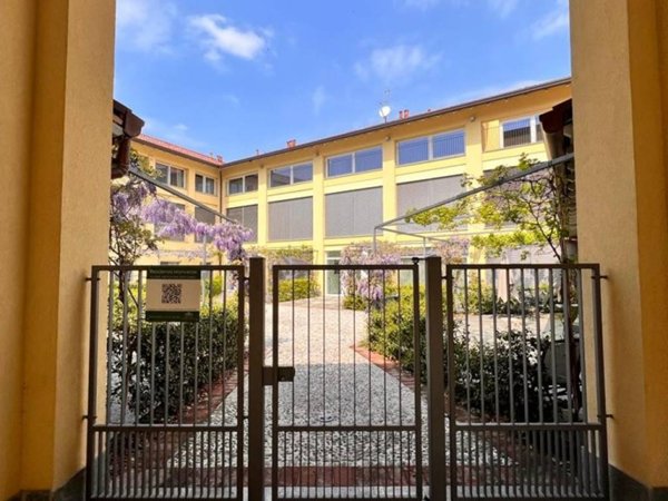 appartamento in vendita a Montano Lucino in zona Lucino