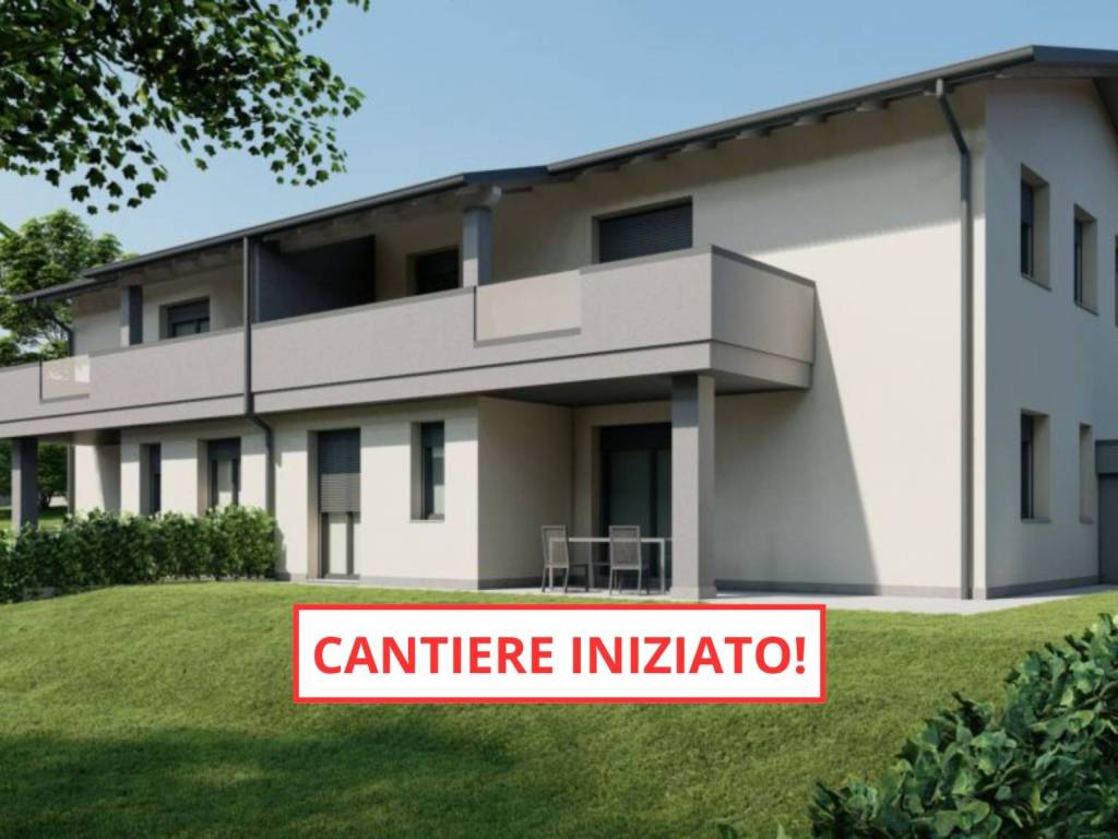 appartamento in vendita a Montano Lucino