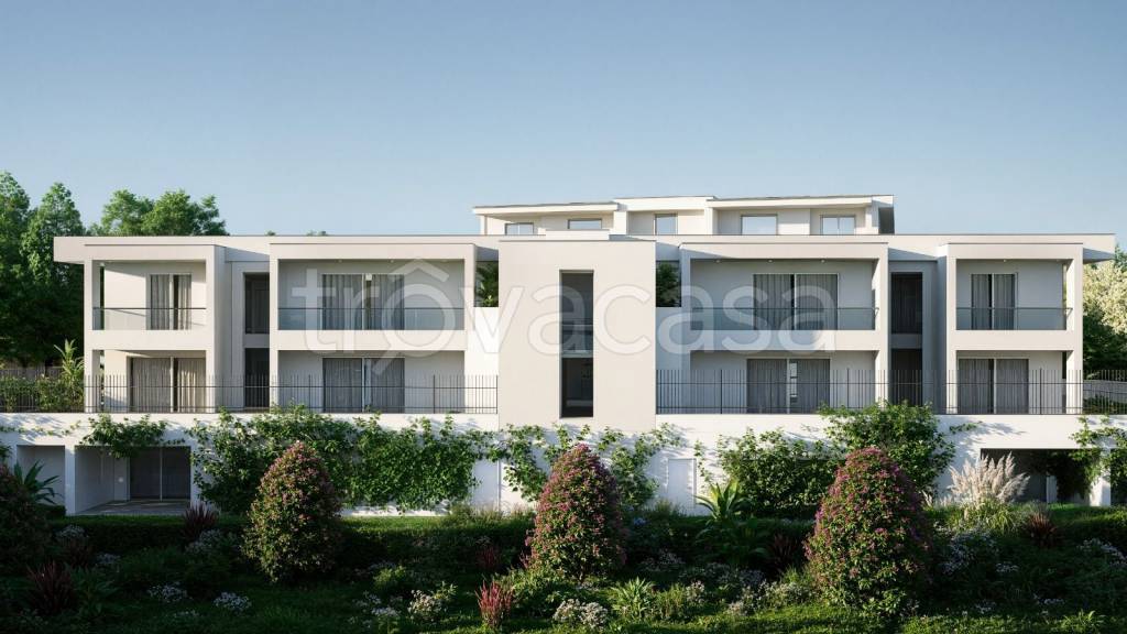 appartamento in vendita a Montano Lucino in zona Lucino