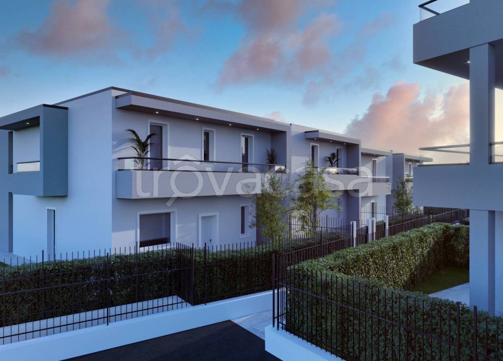 appartamento in vendita a Montano Lucino in zona Lucino