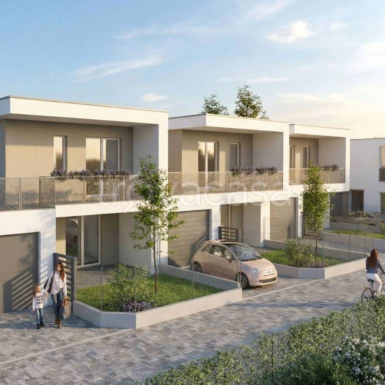 casa indipendente in vendita a Montano Lucino in zona Montano