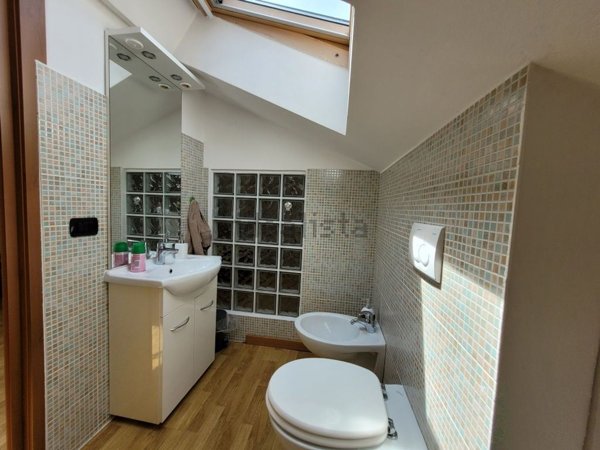 appartamento in vendita a Montano Lucino