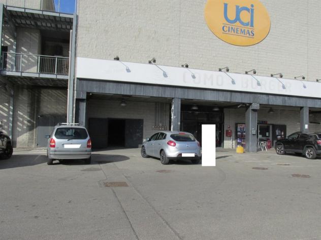 locale commerciale in vendita a Montano Lucino