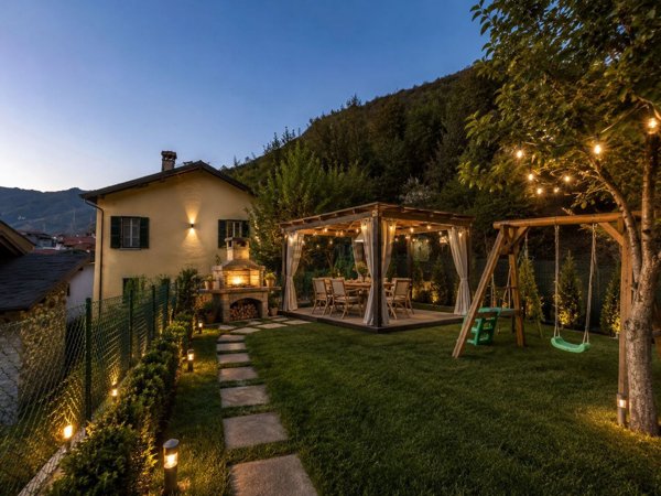 casa indipendente in vendita a Montemezzo